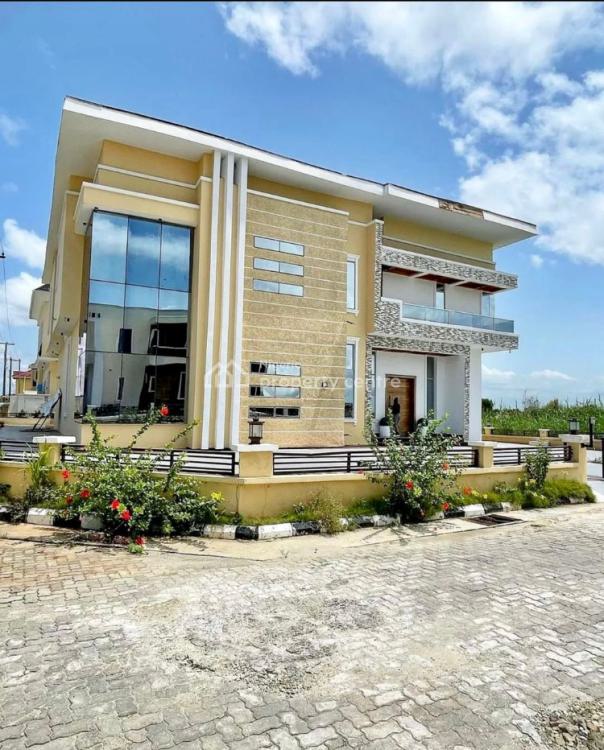 For Sale Elegantly Built 5 Bedroom Fully Detached Duplex, Chevron