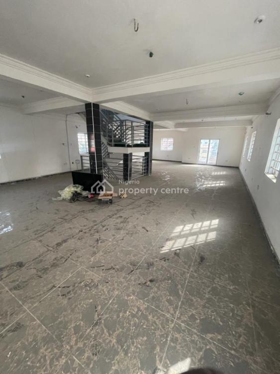 For Sale Land With Full Structure, Queen Street., Alagomeji, Yaba