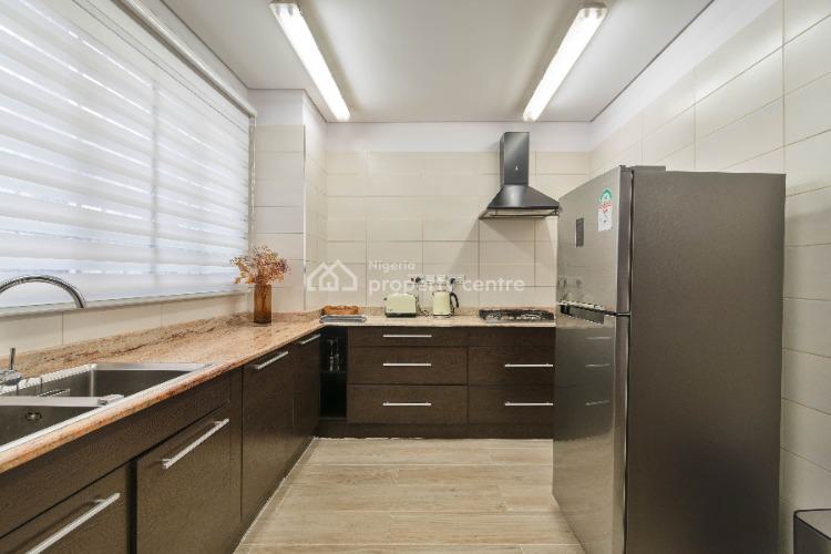 Super Luxurious 2 Bedroom  Masionette, Admiralty Road, Off Admiralty Way, Lekki Phase 1, Lekki, Lagos, Flat / Apartment Short Let