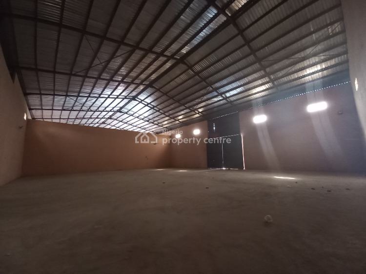 a Large Warehouse with High Headroom Measuring 1200sqms, Expressway, Dawaki, Gwarinpa, Abuja, Warehouse for Rent