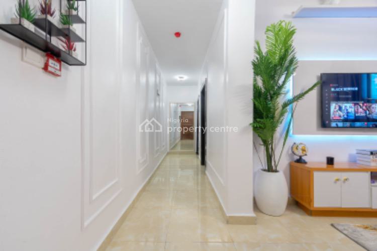 1 Bedroom Apartment, Ocean Breeze Estate, Ologolo, Lekki, Lagos, Mini Flat (room and Parlour) Short Let