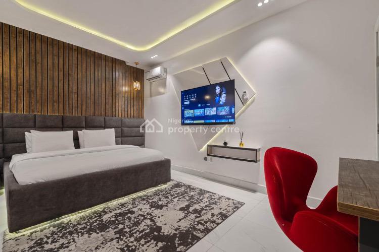 Luxury 3 Bedrooms Apartment with Swimming Pool in a Prime Location, Banana Island, Ikoyi, Lagos, Flat / Apartment Short Let