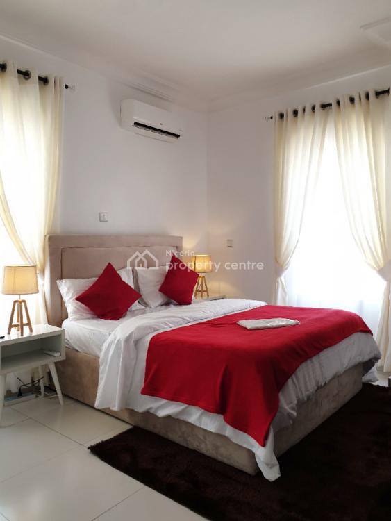 Elegant 2-bedroom Apartment with Top-notch Facilities, Plot 17 Olubunmi Owa Street, Lekki Phase 1, Lekki, Lagos, Flat / Apartment Short Let