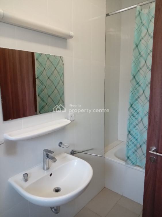 Luxary, Serviced and Furnished Three Bedroom Apartment, Guzape District, Abuja, Flat / Apartment for Rent