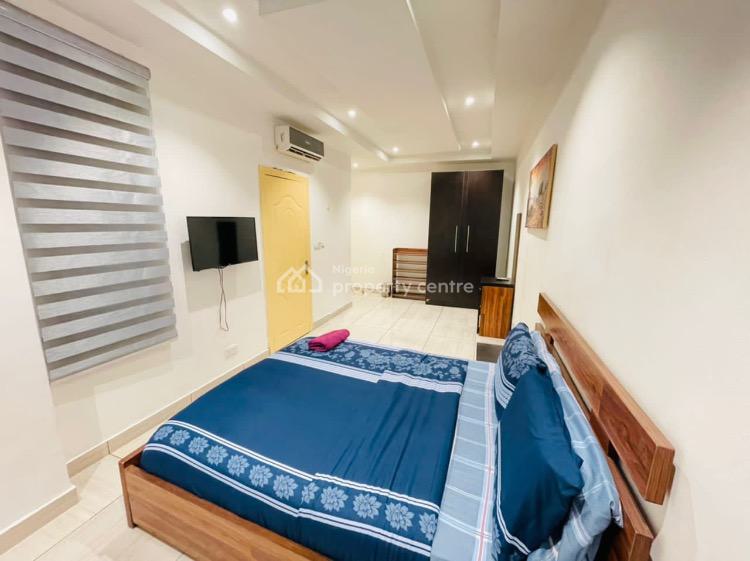 Luxury 3 Bedroom Waterfront Apartment, Victoria Island (vi), Lagos, Flat / Apartment Short Let