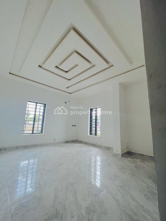Cozy 4 Bedroom, 64 Crecent, Gwarinpa, Abuja, Semi-detached Duplex for Sale
