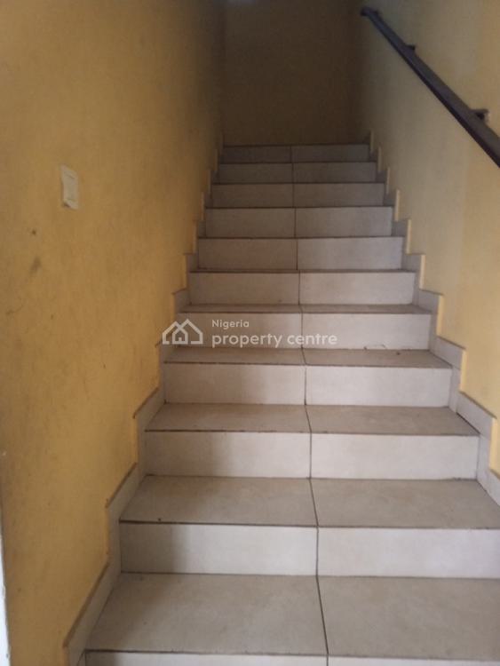a Well Kept 3 Bedrooms Duplex with Cute Features, Lekki Phase 1, Lekki, Lagos, Semi-detached Duplex for Rent