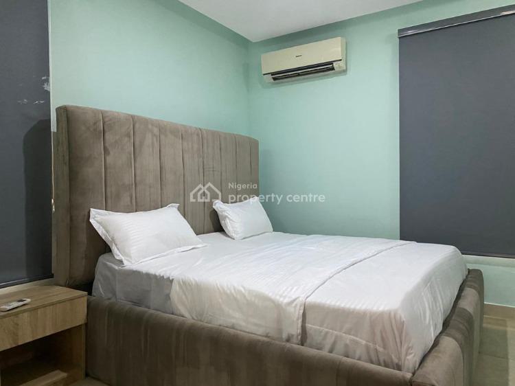 2 Bedroom Furnished Flat, Ajose Adeogun Street, Victoria Island (vi), Lagos, Flat / Apartment for Rent