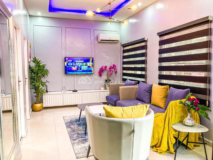 Luxury 2 Bedrooms Apartment, Lekki Phase 1, Lekki, Lagos, Flat / Apartment Short Let