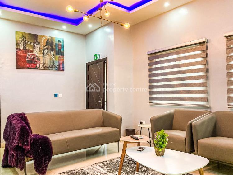 Luxury 2 Bedroom Apartment, Lekki Phase 1, Lekki, Lagos, Flat / Apartment Short Let