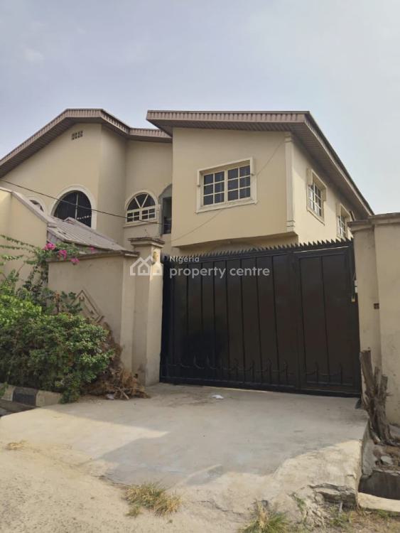 4 Bedrooom House with Bq, Gra Phase 1, Magodo, Lagos, Semi-detached Duplex for Rent
