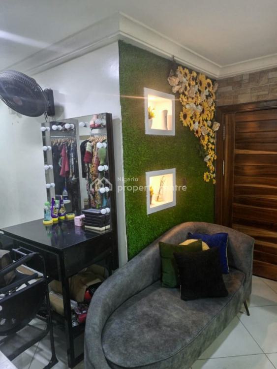 Beautiful Well Equipped Fully Functional Unisex Salon & Spa, Orchid Hotel Road, Lekki, Lagos, Shop for Rent
