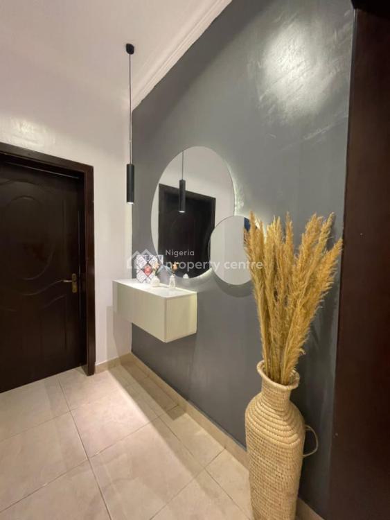 Luxury 2 Bedroom Apartment, Lekki Phase 1, Lekki, Lagos, Flat / Apartment Short Let