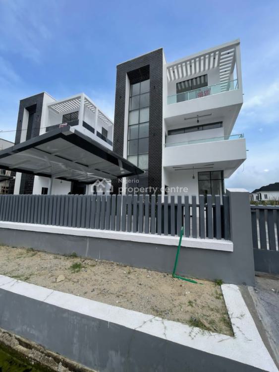 For Sale Luxury 5bedroom Detached Duplex, Chevron Tollgate, 5 Minutes