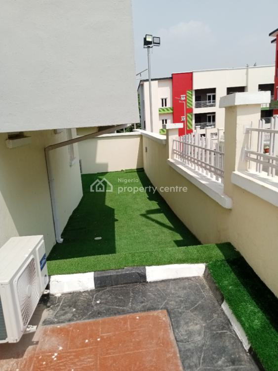 Adron Homes 3 Bedroom Flat, Adron Court 3 Onireke, Jericho, Ibadan, Oyo, Block of Flats for Sale