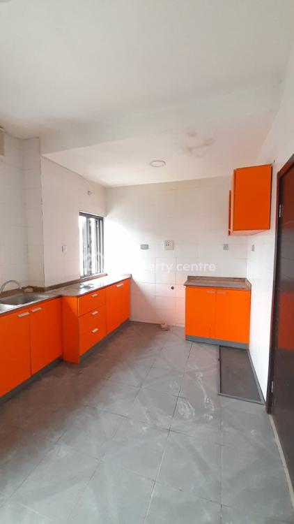 3 Bedroom Apartment with Bq, Right, Lekki Phase 1, Lekki, Lagos, Flat / Apartment for Rent