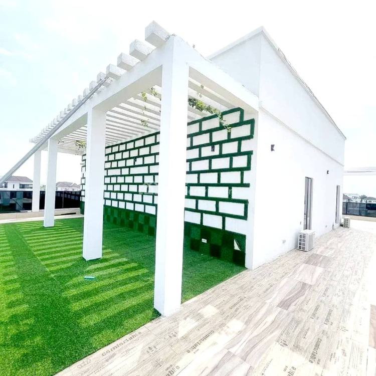 For Sale Contemporary 6 Bedroom Fully Detached Duplex, Pinnock Beach