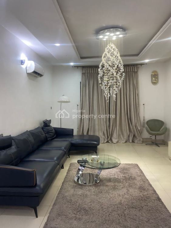 Luxury Mini Flat, Near Pinnock Estate, Osapa, Lekki, Lagos, Mini Flat (room and Parlour) Short Let