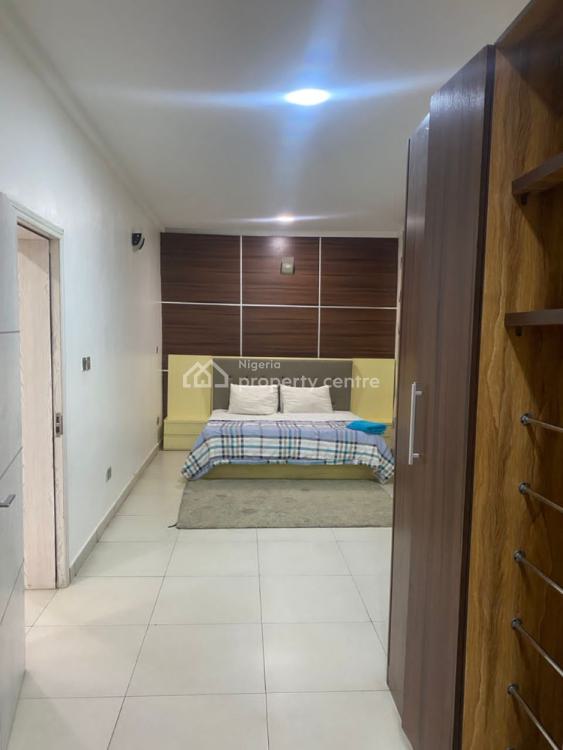 Luxury Mini Flat, Near Pinnock Estate, Osapa, Lekki, Lagos, Mini Flat (room and Parlour) Short Let