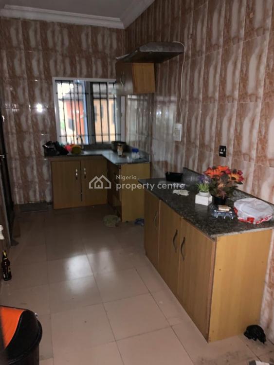 Very Necent 3 Bedroom Flat, Millennium Estate, Gbagada, Lagos, Flat / Apartment for Rent