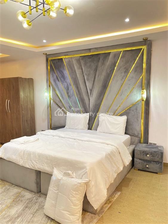 3 Bedroom Apartment with Snooker, Admiralty, Lekki Phase 1, Lekki, Lagos, Flat / Apartment Short Let