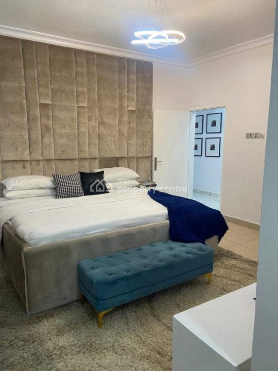 2 Bedroom Luxurious Apartment, Milverton Estate, Osapa, Lekki, Lagos, Flat / Apartment Short Let