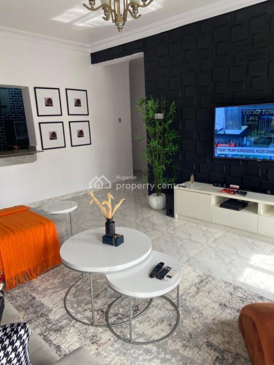 2 Bedroom Luxurious Apartment, Milverton Estate, Osapa, Lekki, Lagos, Flat / Apartment Short Let