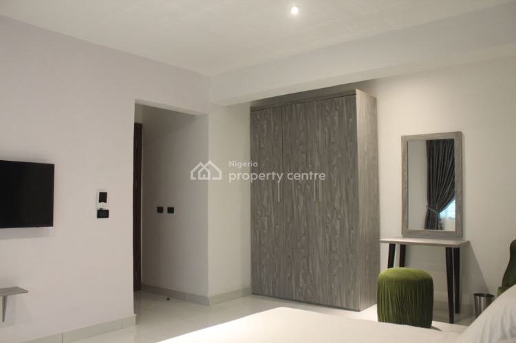 Luxurious 3 Bedroom Apartment, Richmond Estate Phase 3, Lekki Phase 1, Lekki, Lagos, Flat / Apartment Short Let