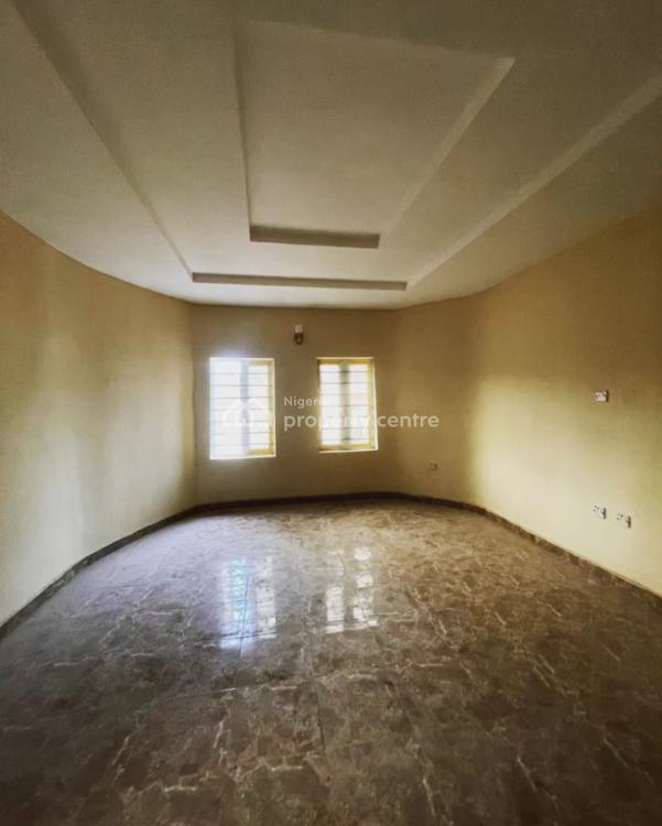 For Sale 5 Bedroom Duplex With A Bq And Security House At Golf Estate, Golf Estate, GRA, Enugu