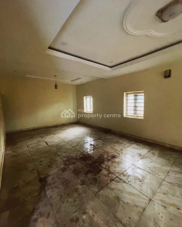 For Sale 5 Bedroom Duplex With A Bq And Security House At Golf Estate, Golf Estate, GRA, Enugu