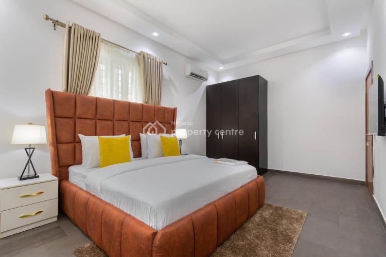 Luxury 3 Bedroom Apartment, Lekki Phase 1, Lekki, Lagos, Flat / Apartment Short Let