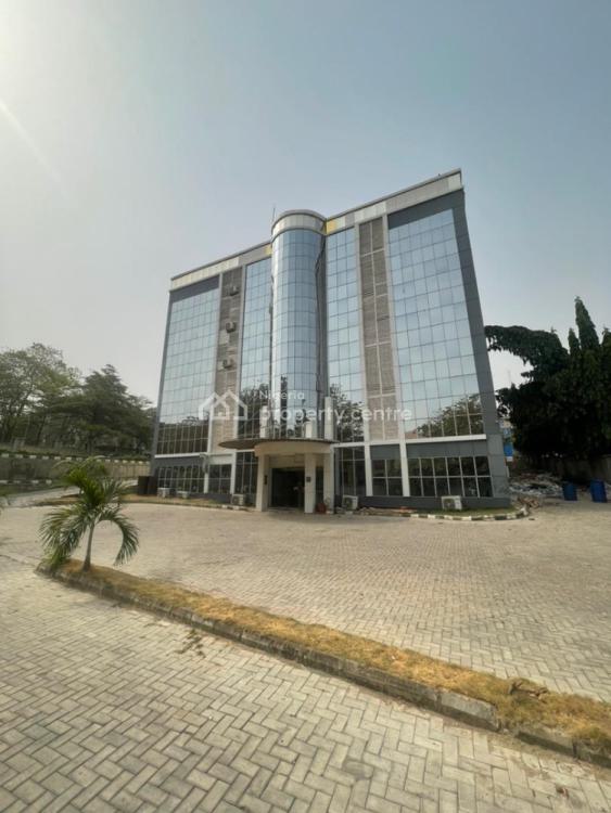 Strategically Located 80 Rooms Hotel on 7 Suspended Floors, Ahmadu Bello Way, Area 11, Garki, Abuja, Hotel / Guest House for Rent