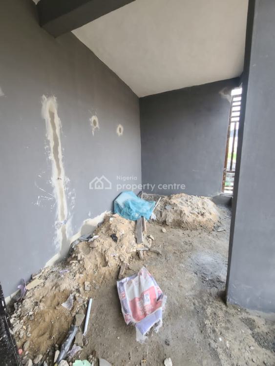 Newly Built 2 Bedroom in a Well Developed Location, Agungi Ologo, Lekki Phase 2, Lekki, Lagos, Flat / Apartment for Rent