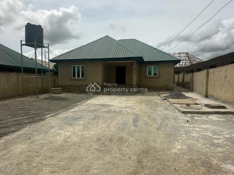 Brand New 3 Bedroom Bungalow with a Very Spacious Compound, Ibadan, Oyo, Detached Bungalow for Sale