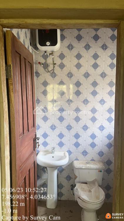 Brand New 3 Bedroom Bungalow with a Very Spacious Compound, Ibadan, Oyo, Detached Bungalow for Sale