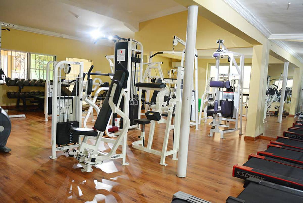 One Bedroom, 2 Olatubosun Street. Shonibare Estate, Ikeja Gra, Ikeja, Lagos, Mini Flat (room and Parlour) Short Let