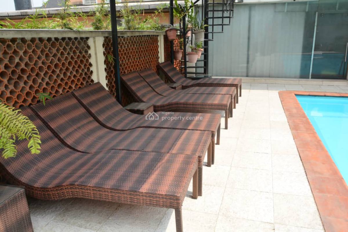 One Bedroom, 2 Olatubosun Street. Shonibare Estate, Ikeja Gra, Ikeja, Lagos, Mini Flat (room and Parlour) Short Let