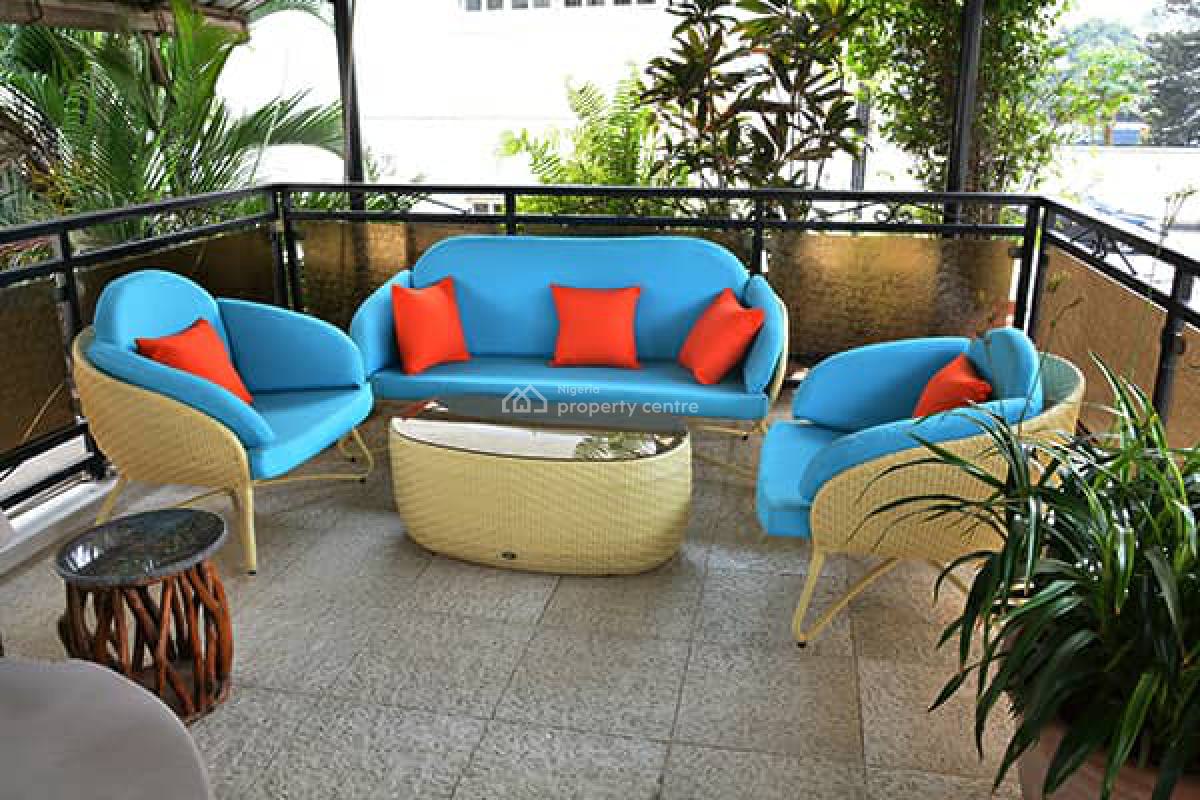 Aishar Residence Flat 7c, 2 Olatubosun Street. Shonibare Estate, Ikeja Gra, Ikeja, Lagos, Flat / Apartment Short Let