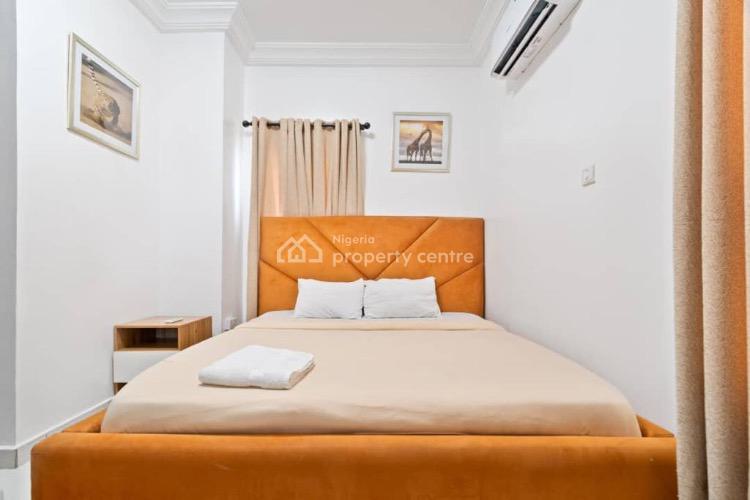 Luxury 2 Bedrooms Apartment, Lekki, Lagos, Flat / Apartment Short Let