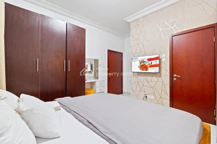 Luxury 2 Bedrooms Apartment, Lekki, Lagos, Flat / Apartment Short Let