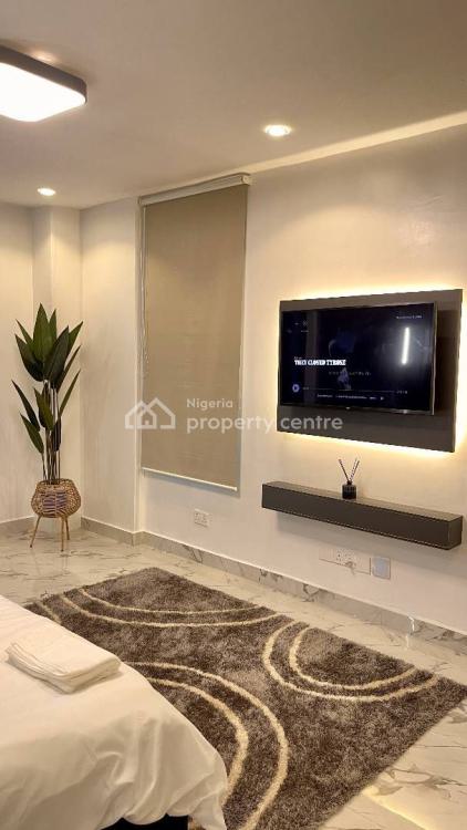 Luxury 1 Bedroom Apartment, Lekki Phase 1, Lekki, Lagos, Flat / Apartment Short Let