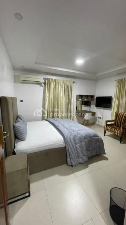 Luxury 3 Bedrooms Apartment, Ikoyi, Lagos, Flat / Apartment Short Let