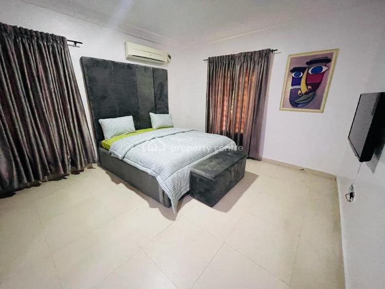 Luxury 3 Bedrooms Apartment, Ikoyi, Lagos, Flat / Apartment Short Let