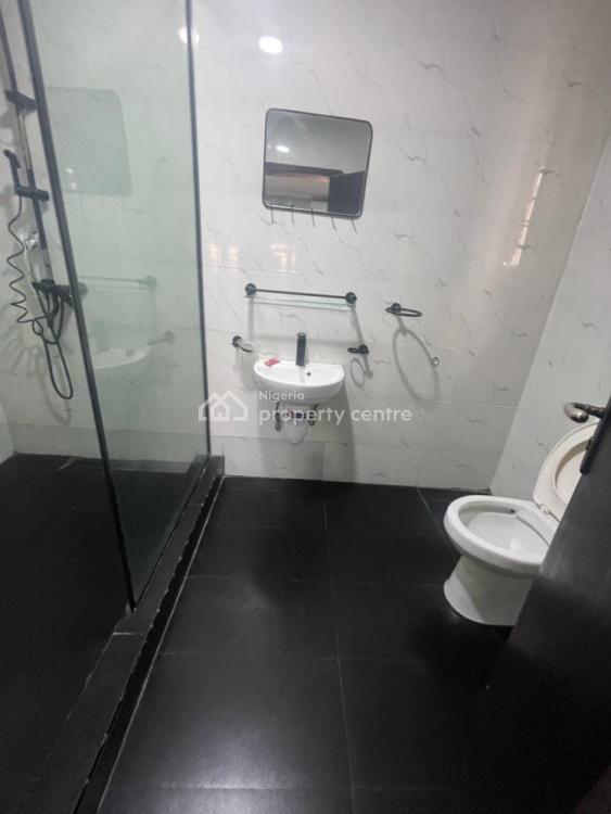 Luxury 4 Bedroom Apartment, Lekki Phase 1, Lekki, Lagos, Flat / Apartment Short Let