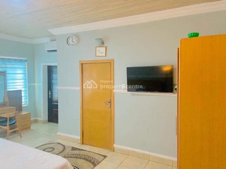 3 Bedroom Apartment, Adeniyi Jones, Ikeja, Lagos, Flat / Apartment Short Let