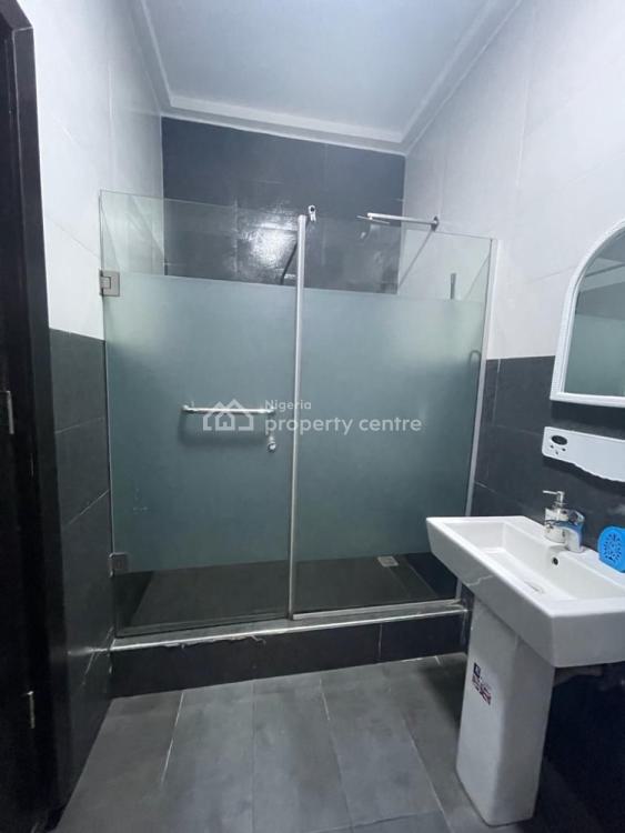 Luxury 4 Bedroom Apartment, Gra Phase 2, Magodo, Lagos, Flat / Apartment Short Let