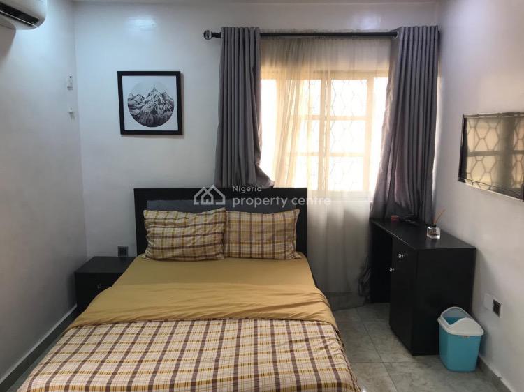 4 Bedroom Apartment, Gra Phase 2, Magodo, Lagos, Flat / Apartment Short Let