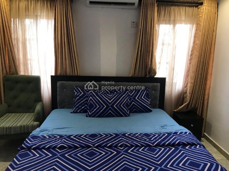 4 Bedroom Apartment, Gra Phase 2, Magodo, Lagos, Flat / Apartment Short Let