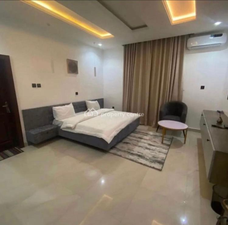 Luxury 3 Bedroom Apartment, Lekki Phase 1, Lekki, Lagos, Flat / Apartment Short Let