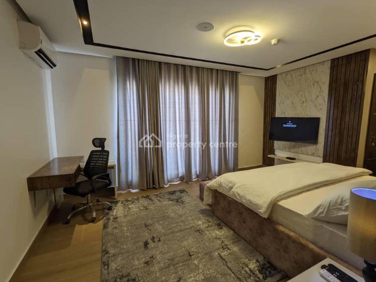 Luxury 3 Bedrooms Apartment, Lekki Phase 1, Lekki, Lagos, Flat / Apartment Short Let